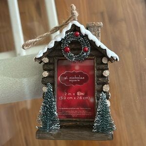NWT Log cabin Christmas ornament